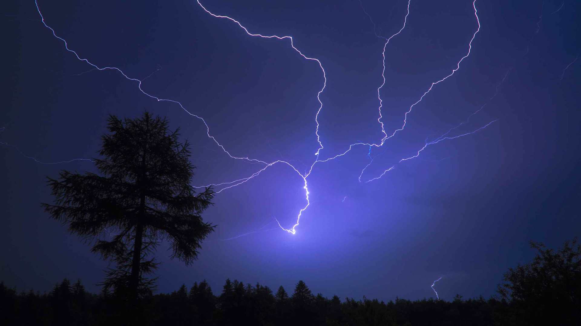 02263_flash_2560x1600 — Sky wallpaper