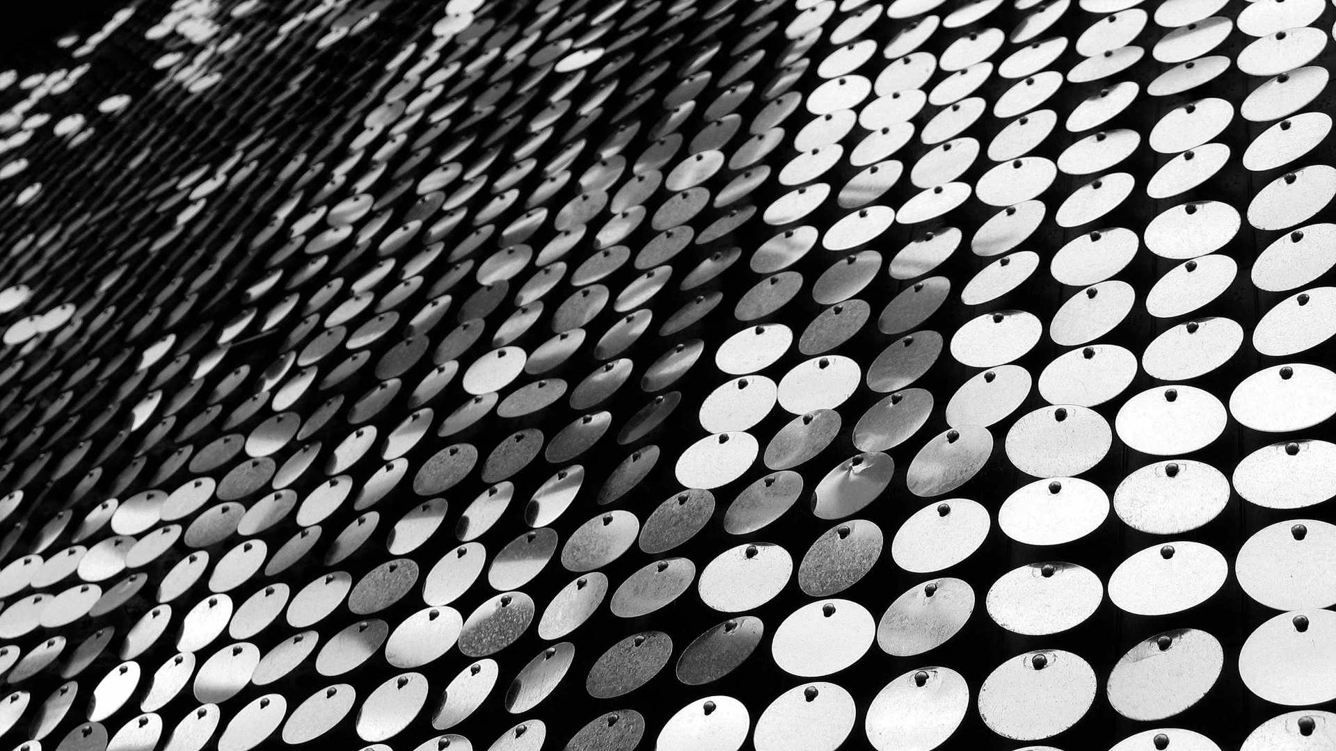 01842_mirrors_2560x1600 — dynamic wallpaper