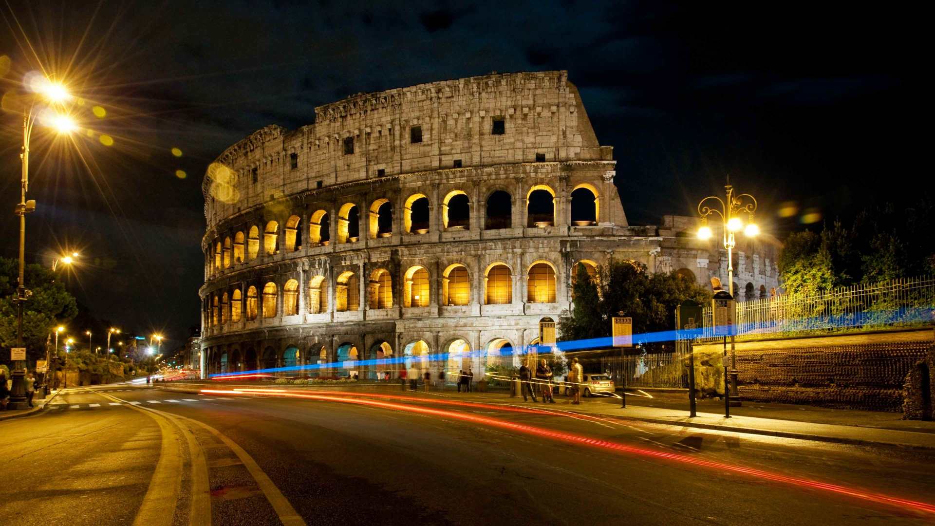 Rome The Colosseum at Night — light wallpaper